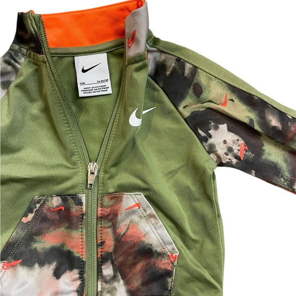 Nike Green Camo Tracksuit 12mo - Picture 2 of 4